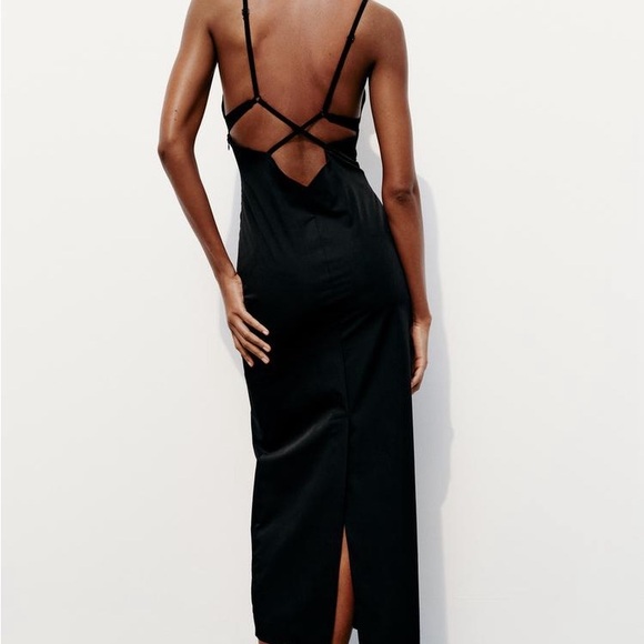 ZARA STRETCH MIDI DRESS - Picture 4 of 11